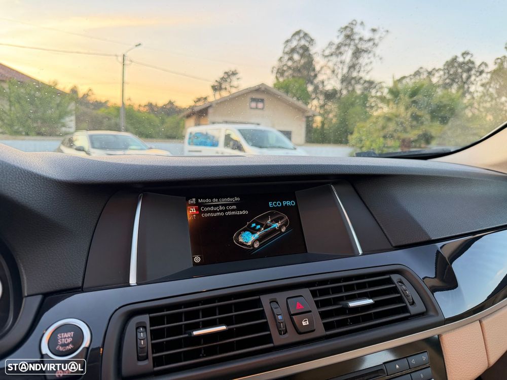BMW 520 d Auto - 16