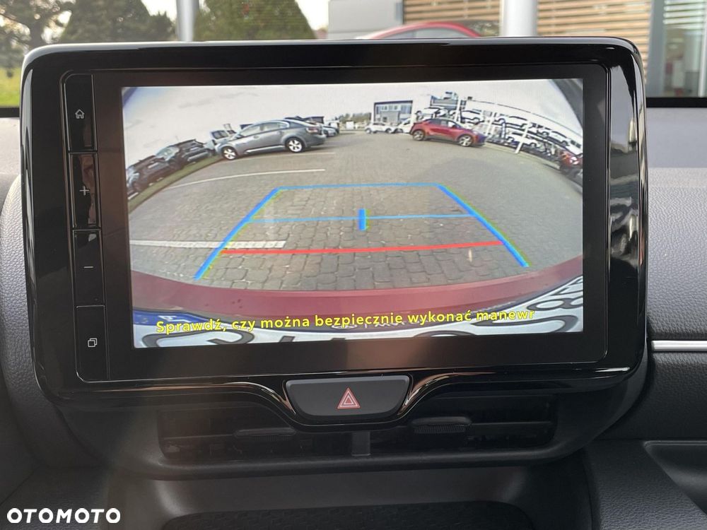 Toyota Yaris - 24