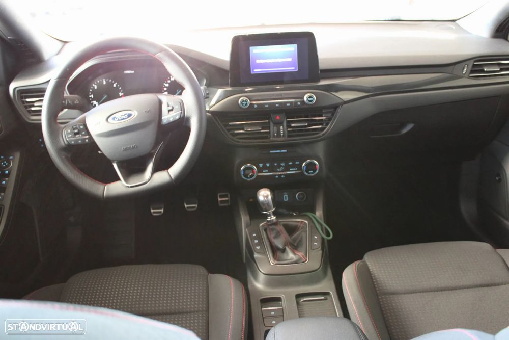 Ford Focus 1.5 TDCi EcoBlue ST-Line - 7