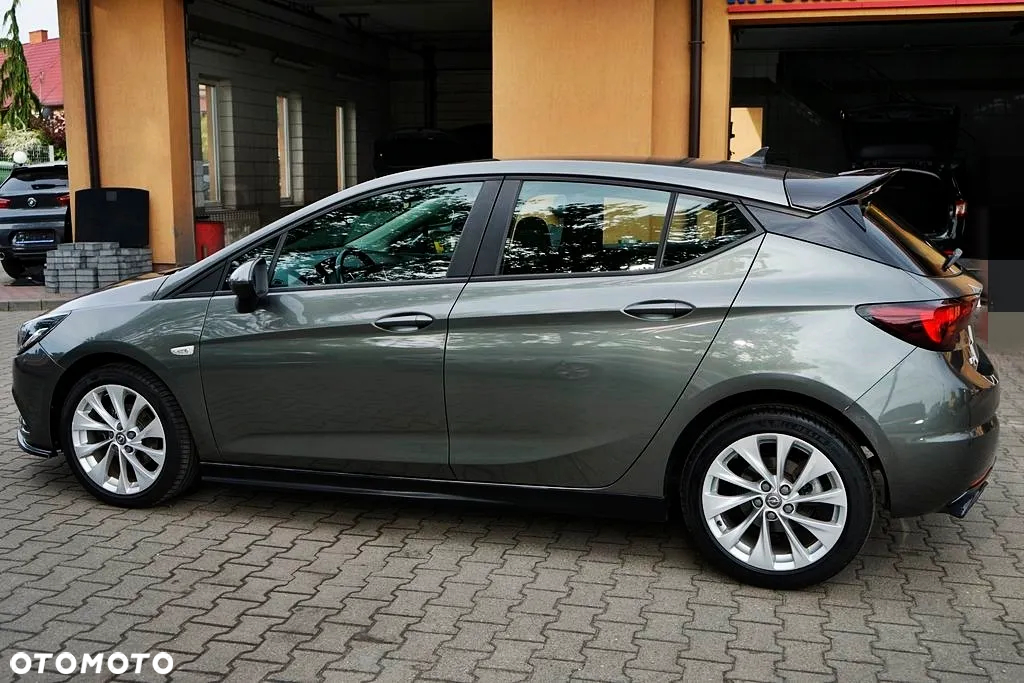 Opel Astra - 4