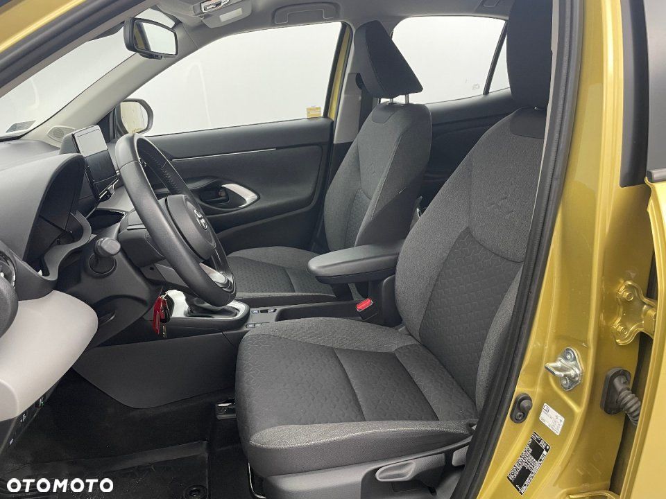 Toyota Yaris Cross - 6