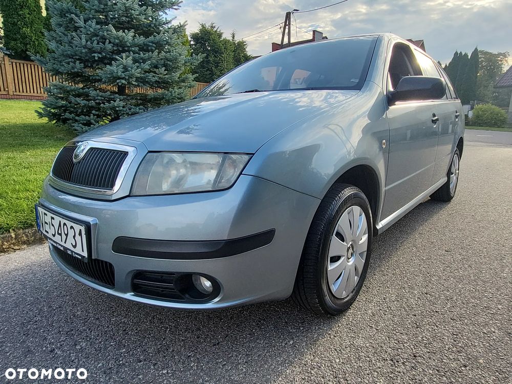 Skoda Fabia 1.4 16V Style Edition - 9