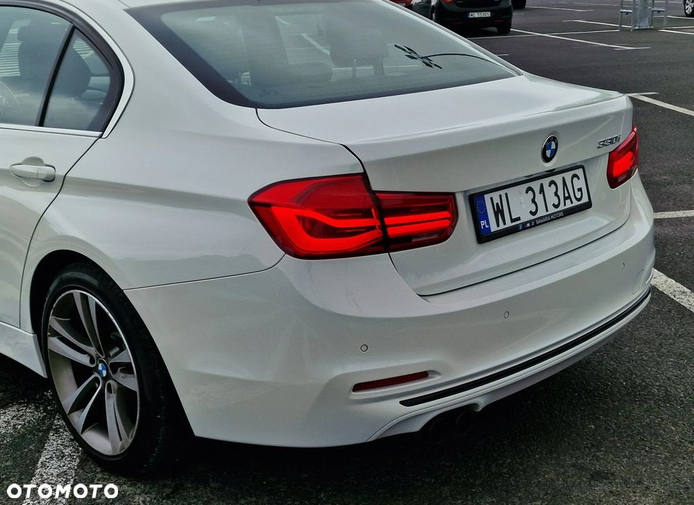 BMW Seria 3 330i GPF Luxury Line sport - 36
