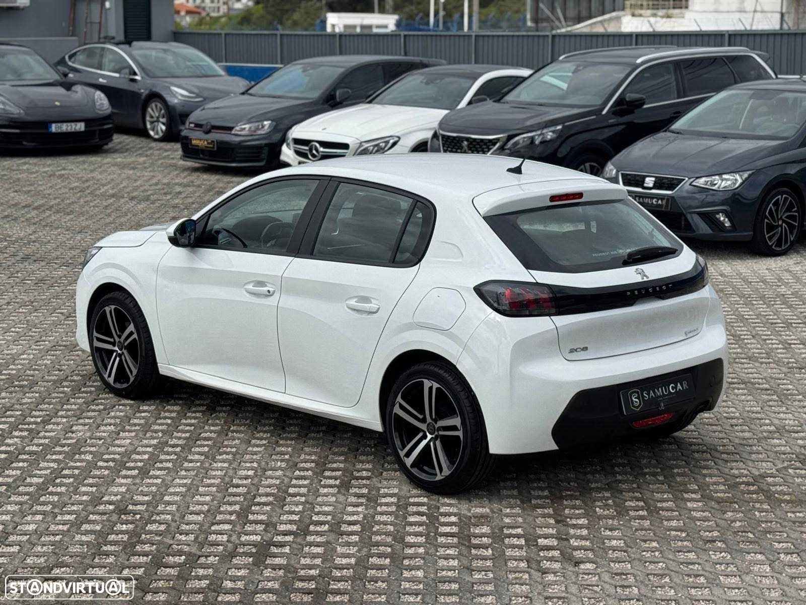Peugeot 208 1.2 PureTech Active - 4