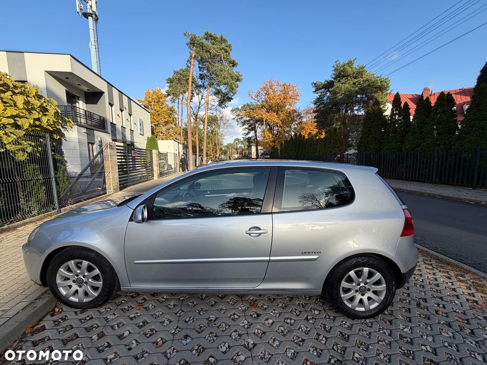 Volkswagen Golf 1.9 TDI Comfortline - 2