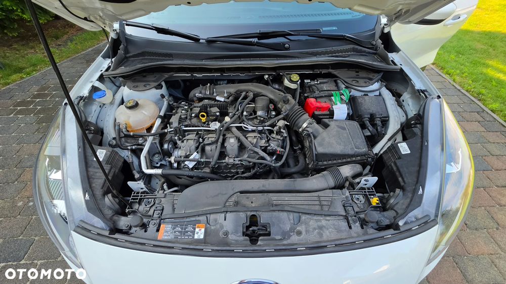 Ford Kuga - 33