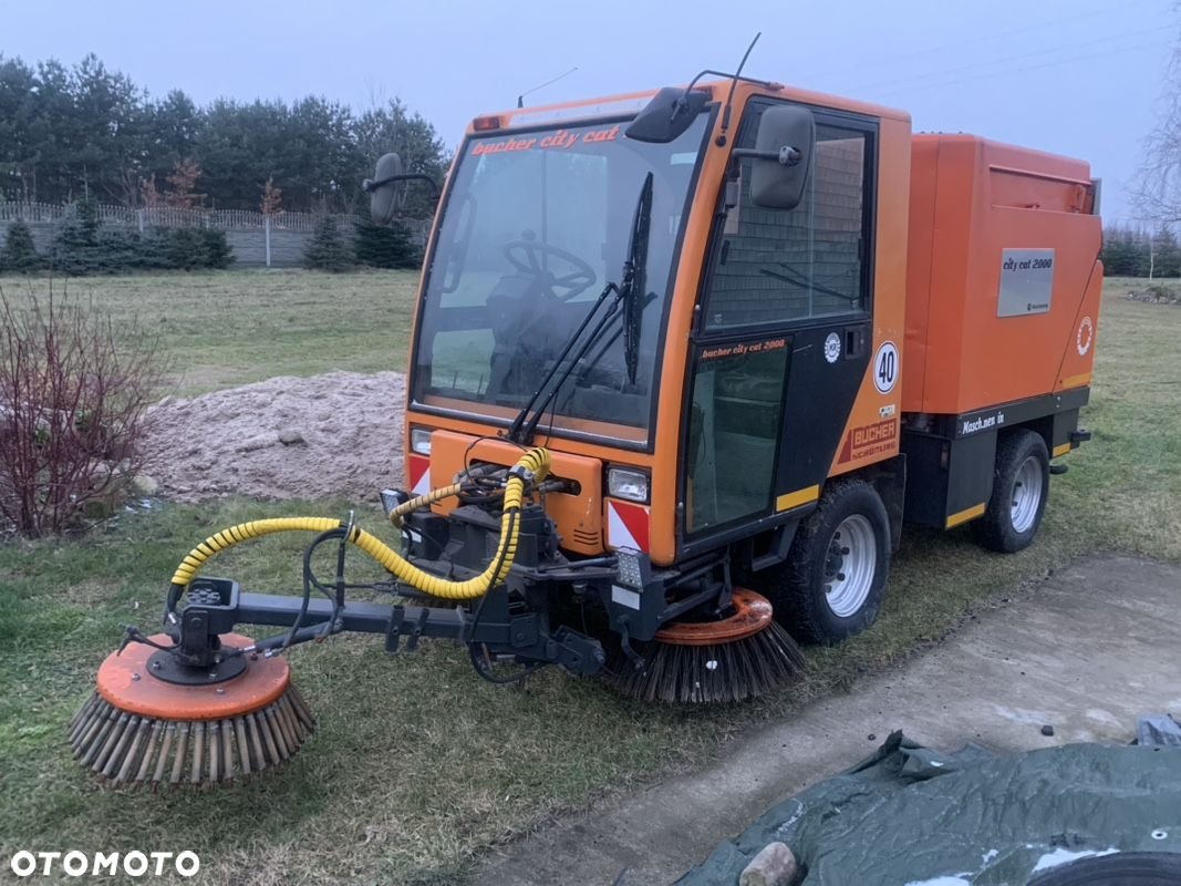 Kubota Bucher Guyer City Cat CC 2000 - 3