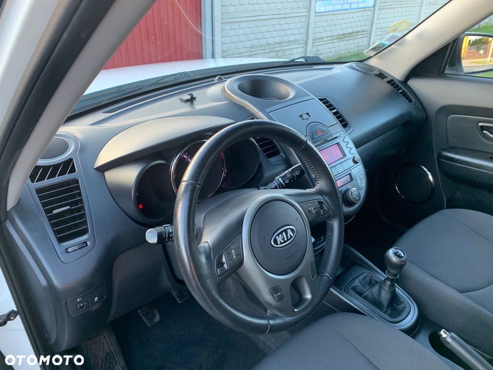 Kia Soul 1.6 CRDI Dream-Team Edition - 15