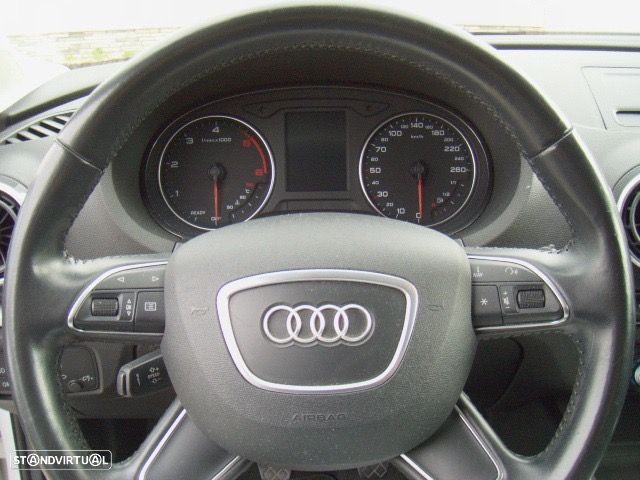 Audi A3 Limousine 1.6 TDI S-line - 17