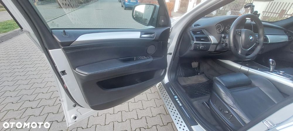 BMW X5 3.0d - 11