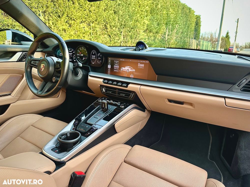 Porsche 911 4S PDK - 3