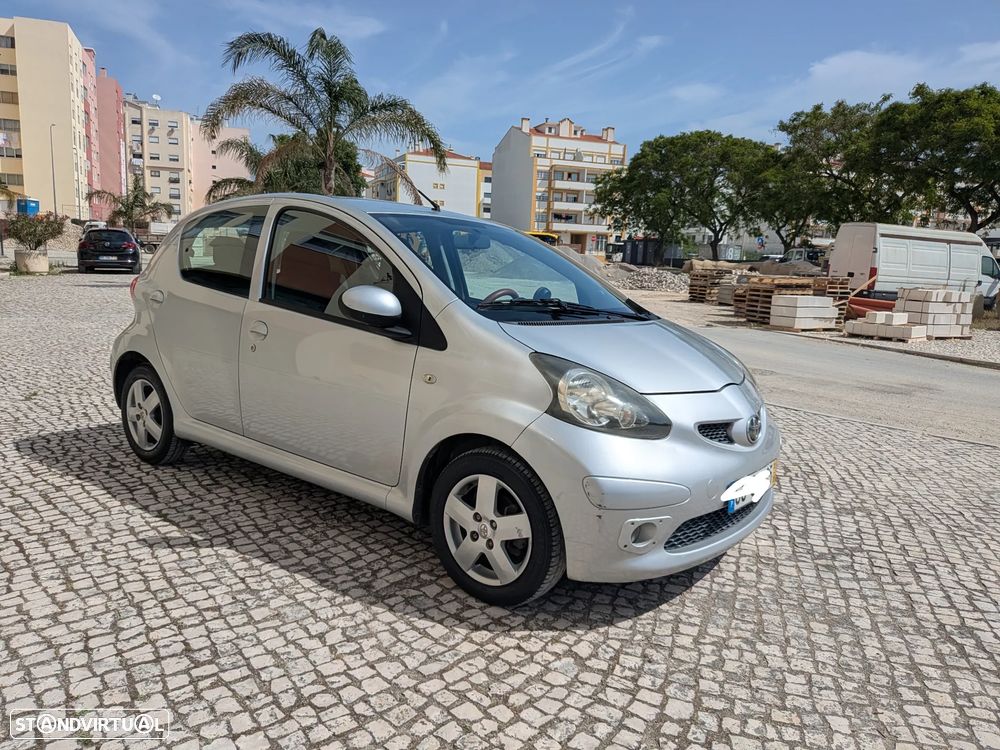 Toyota Aygo 1.0 + AC - 1