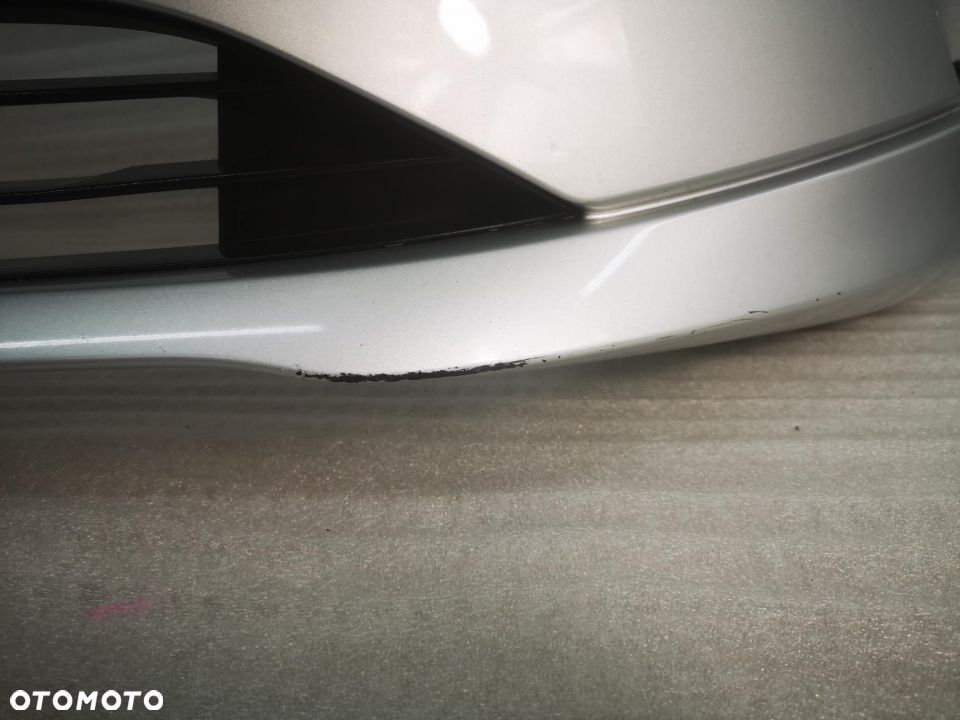 FORD FIESTA MK8 17- SREBRNY ZDERZAK PRZEDNI PRZÓD NR AUKCJI NZ580 - 9
