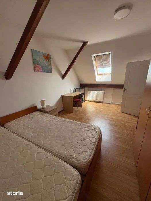 Apartament 4 camere, spre inchiriere, in zona centrala — fotografia 3