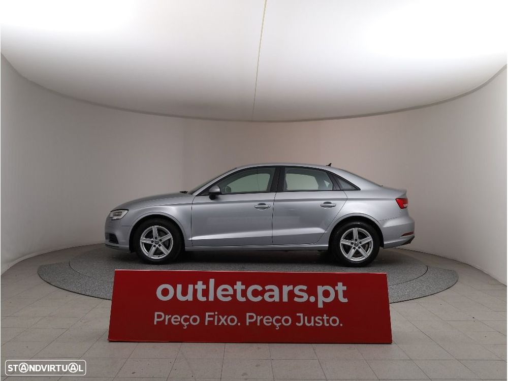 Audi A3 Limousine 30 TDI - 3