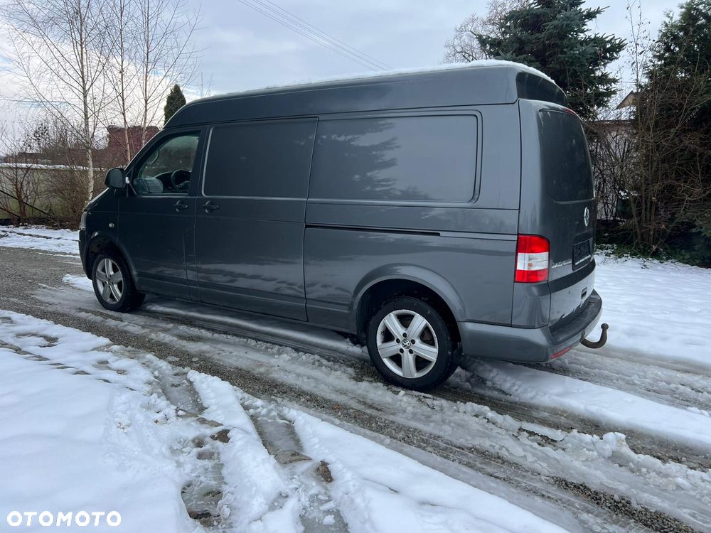 Volkswagen Transporter - 5