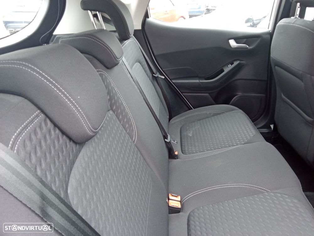 Ford Fiesta 1.0 EcoBoost Titanium - 22