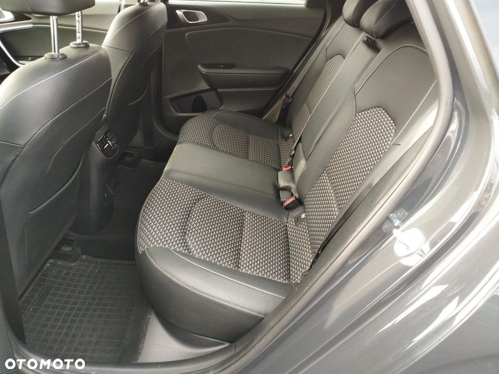 Kia Ceed 1.5 T-GDI Tribute - 20