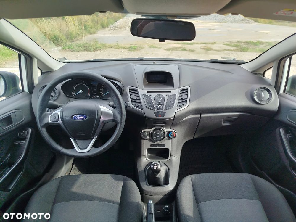 Ford Fiesta 1.25 Ambiente - 10