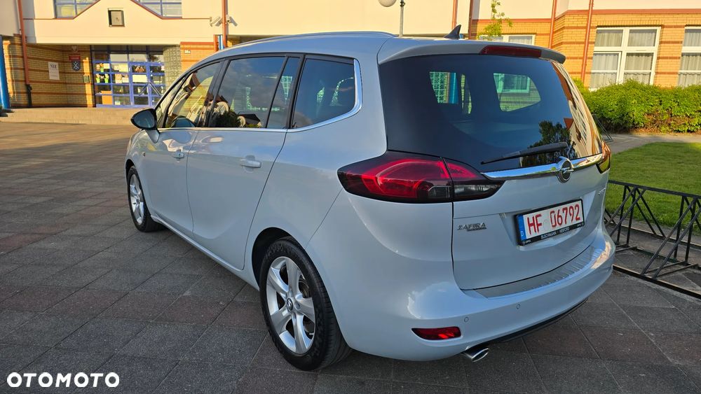 Opel Zafira - 4