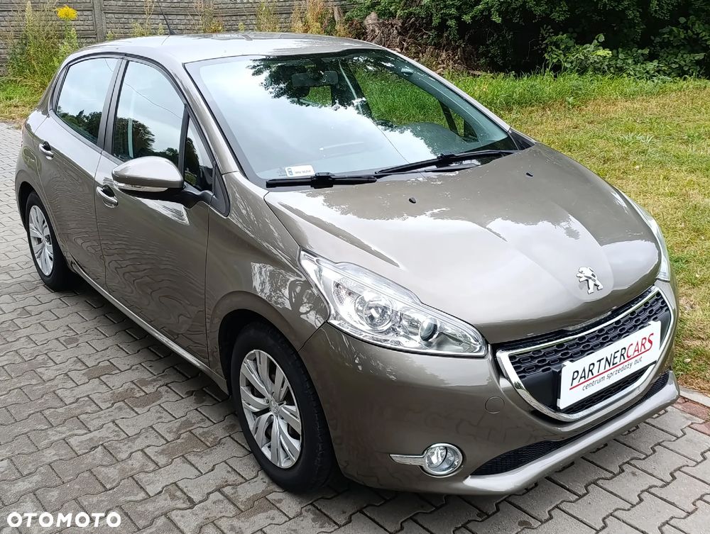 Peugeot 208 1.2 VTi Allure - 2
