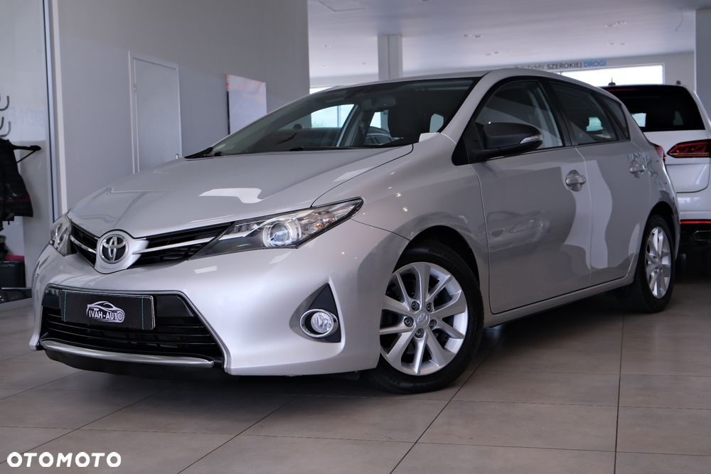 Toyota Auris - 19