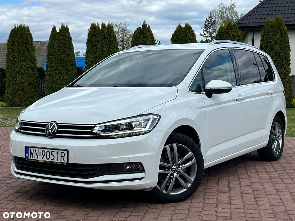 Volkswagen Touran - 11