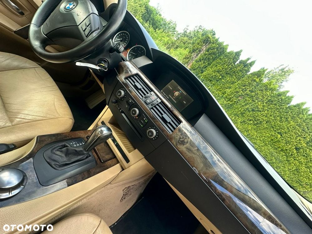 BMW Seria 5 - 8