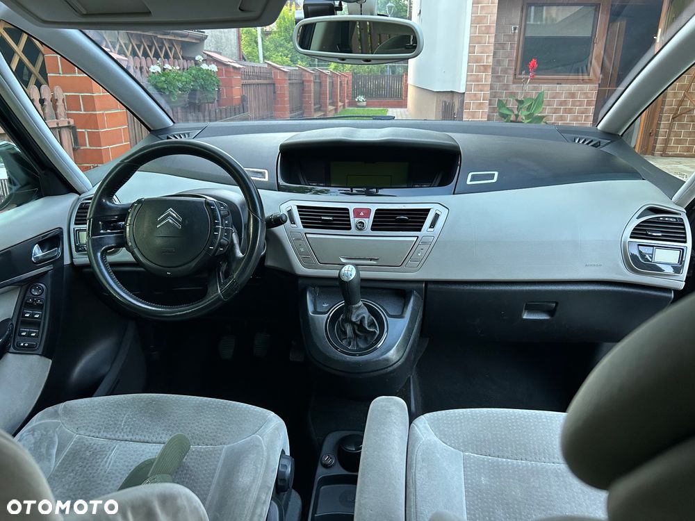Citroën C4 Picasso - 11