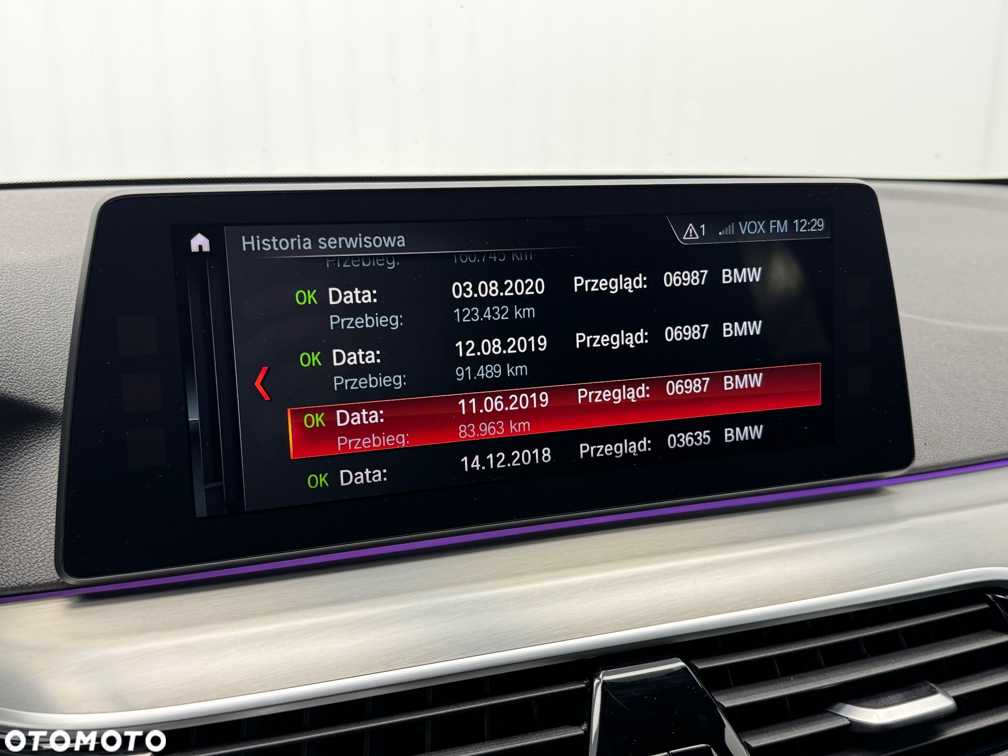 BMW Seria 5 520d Touring Sport Line - 37