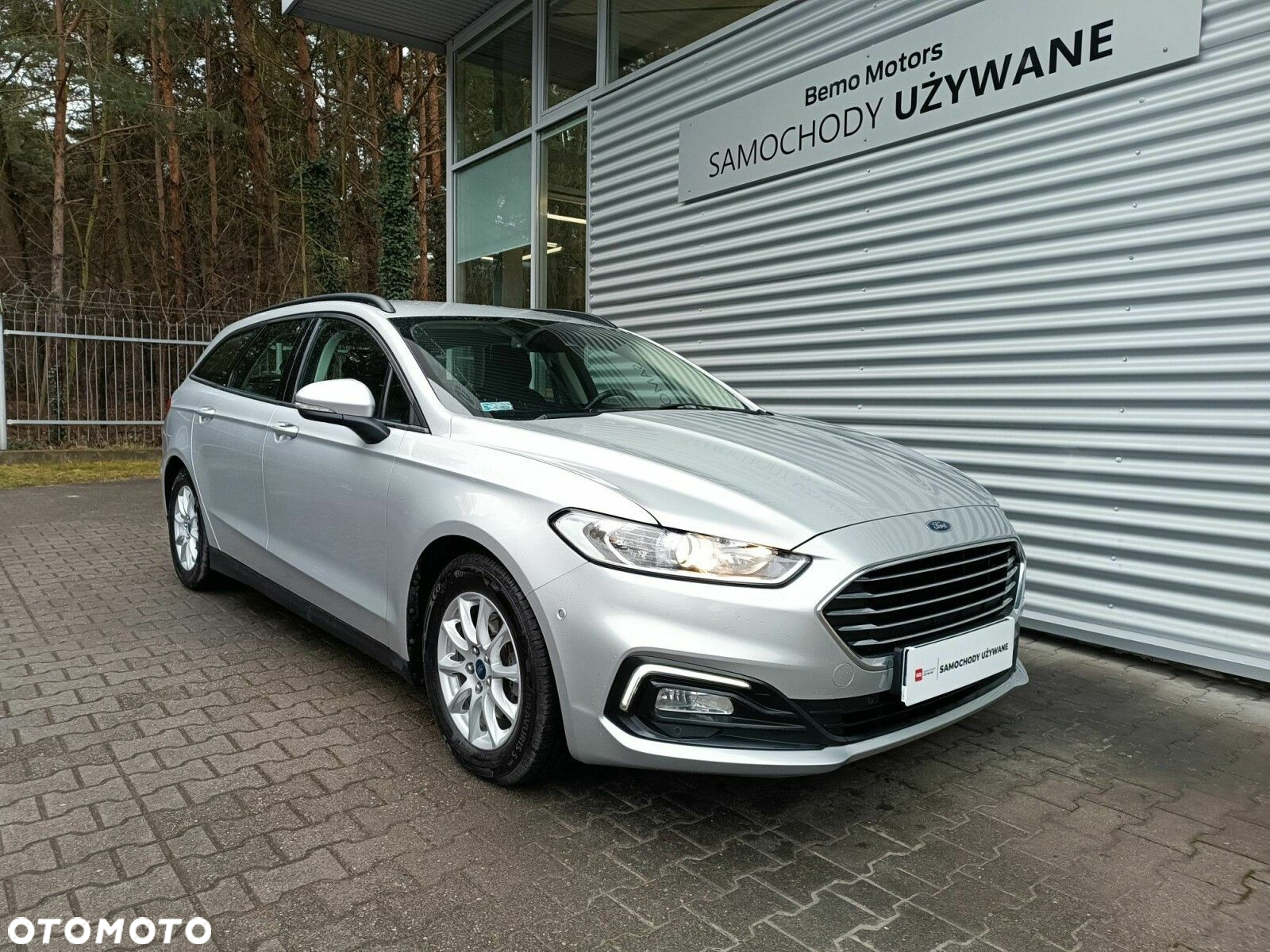 Ford Mondeo - 8