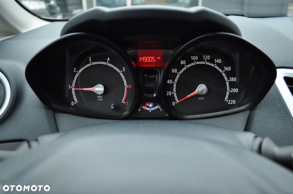 Ford Fiesta 1.25 Trend EU5 - 18