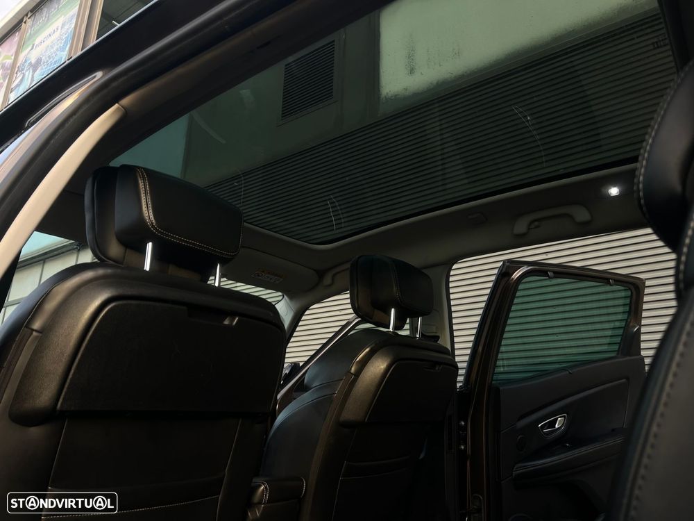 Renault Grand Scénic dCi 110 Paris - 19