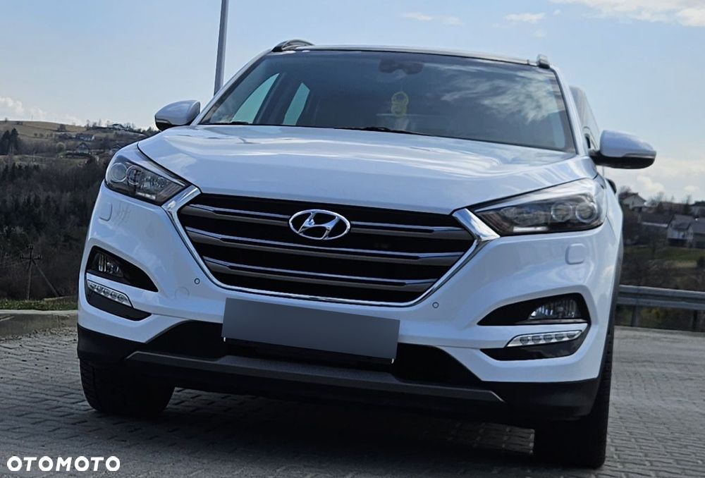 Hyundai Tucson 2.0 CRDI 4WD Automatik Premium - 9