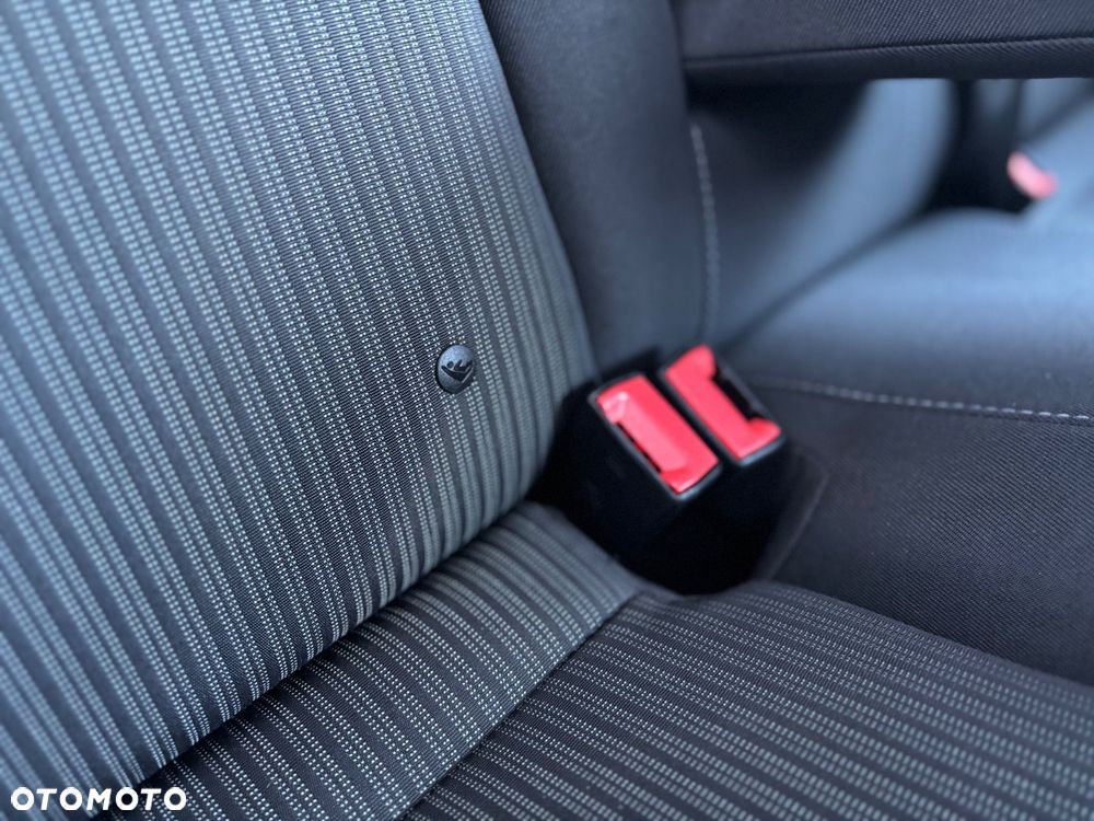 Ford Focus 1.6 TI-VCT Titanium - 25