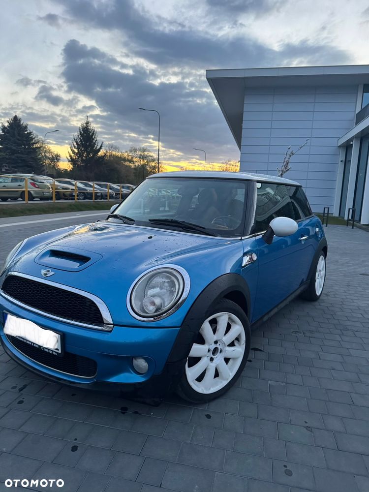 MINI Cooper S - 1