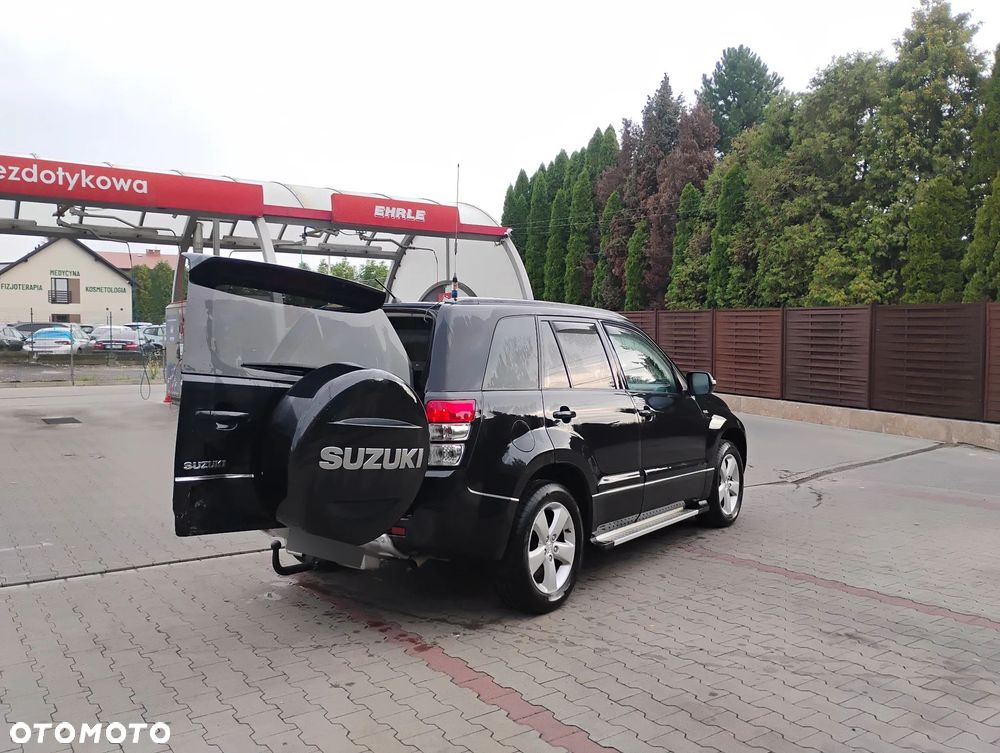 Suzuki Grand Vitara 1.9 DDiS Comfort + DPF Family - 1