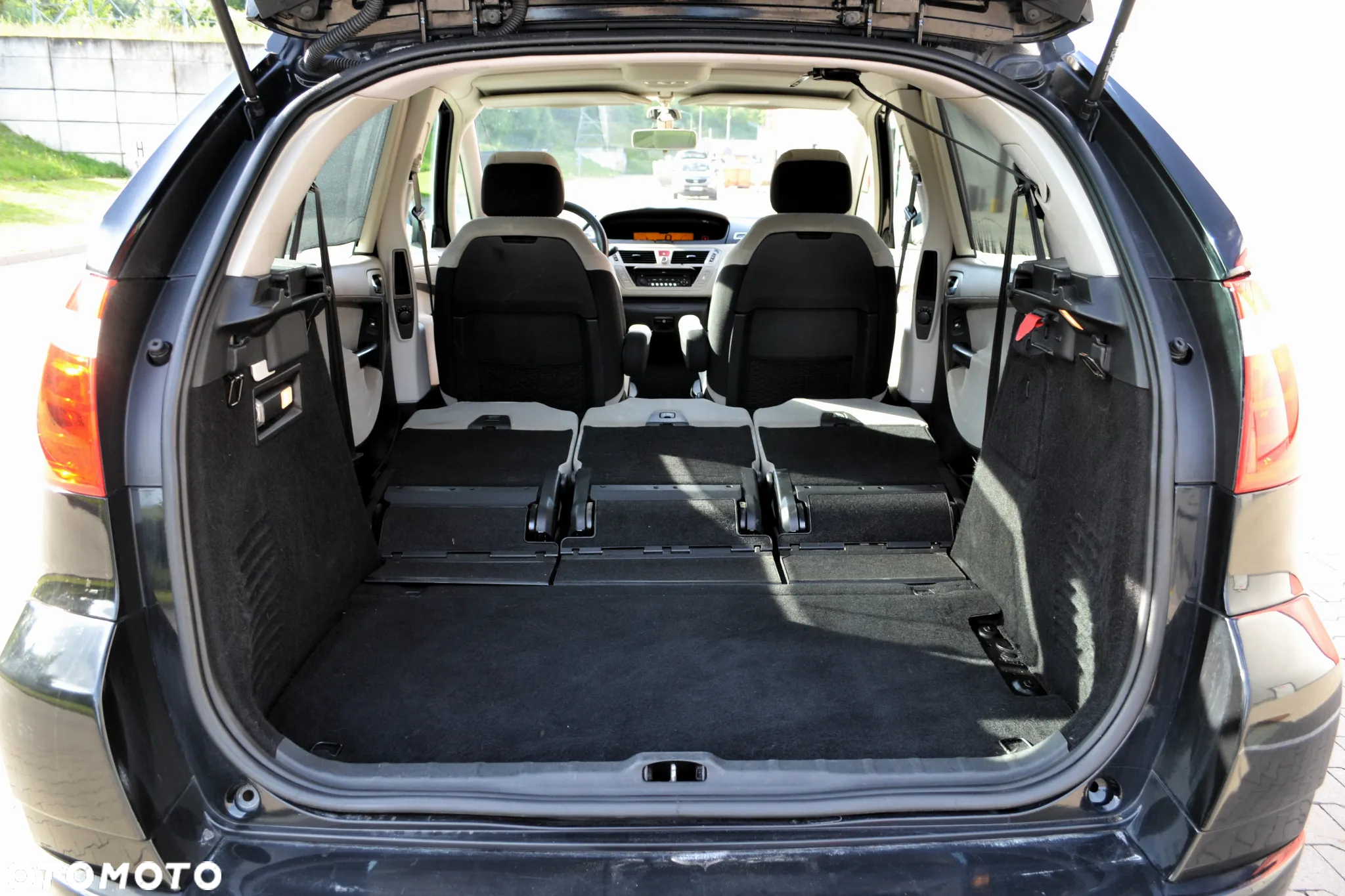 Citroën C4 Picasso 1.6 HDi FAP ESG6 Confort - 34