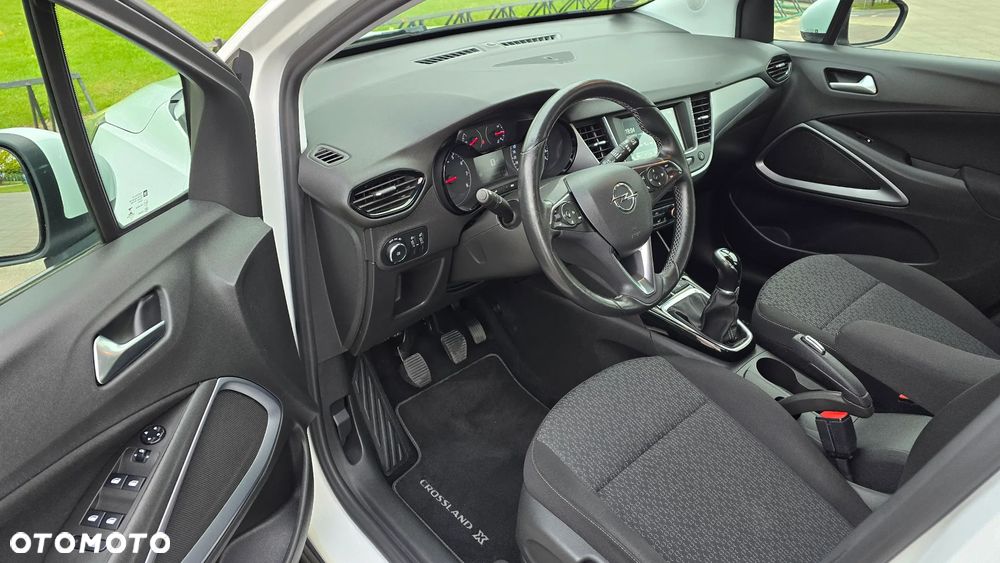 Opel Crossland X - 9