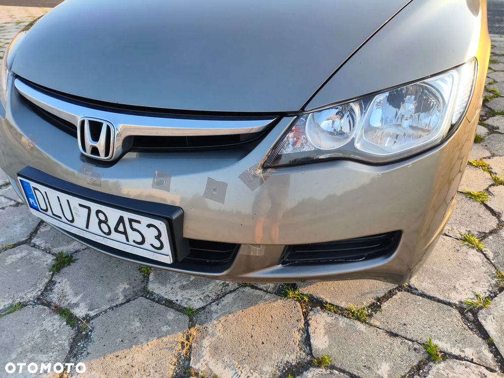 Honda Civic 1.8 Comfort - 13