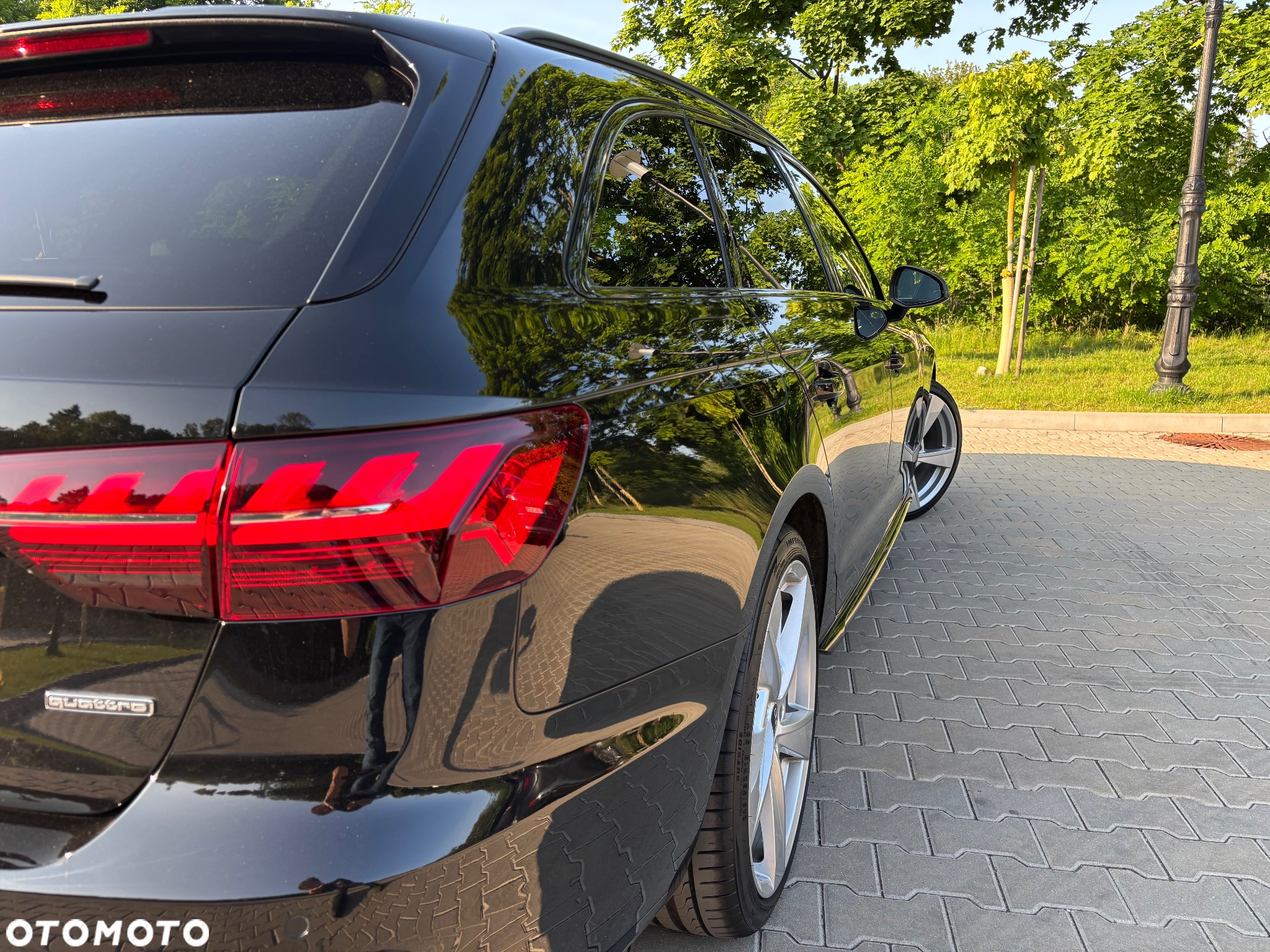 Audi A4 40 TFSI quattro S tronic S line - 2