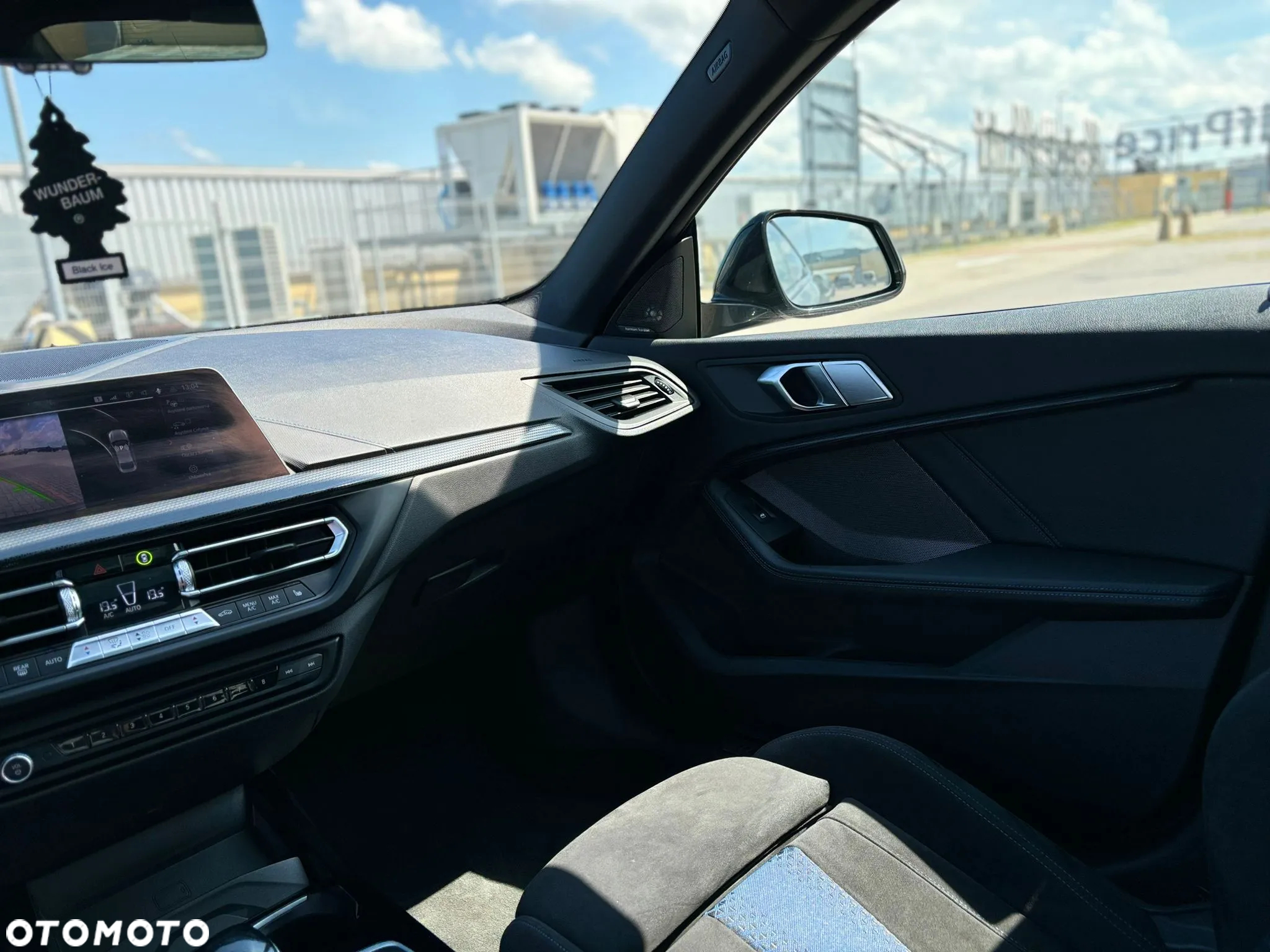 BMW Seria 2 M235i xDrive ColorVision Edition - 22