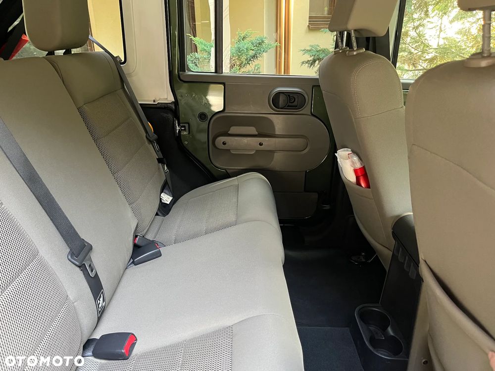 Jeep Wrangler Unlimited 2.8 CRD Rubicon - 6