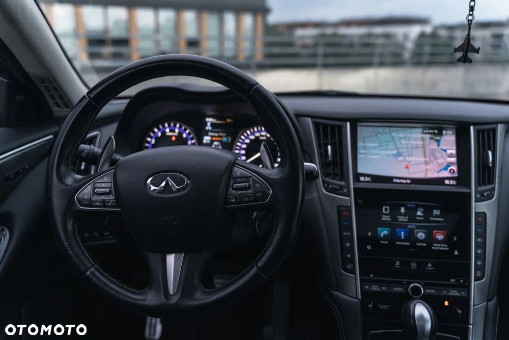 Infiniti Q50 - 12