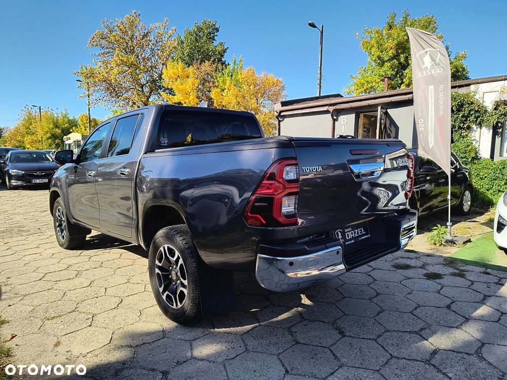 Toyota Hilux - 7