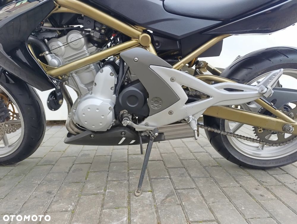 Kawasaki ER - 15