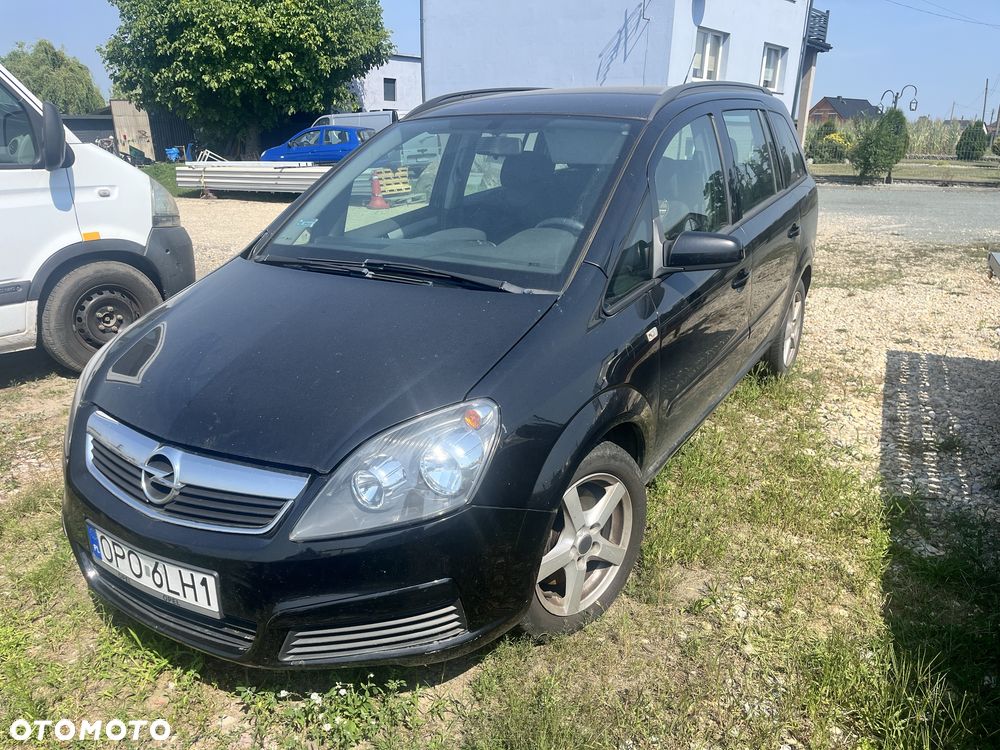 Opel Zafira - 2