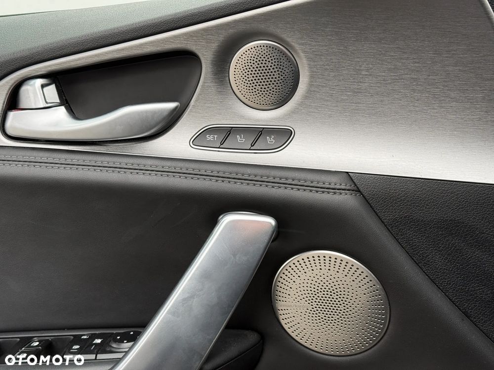 Kia Stinger 2.0 T-GDI GT Line - 25