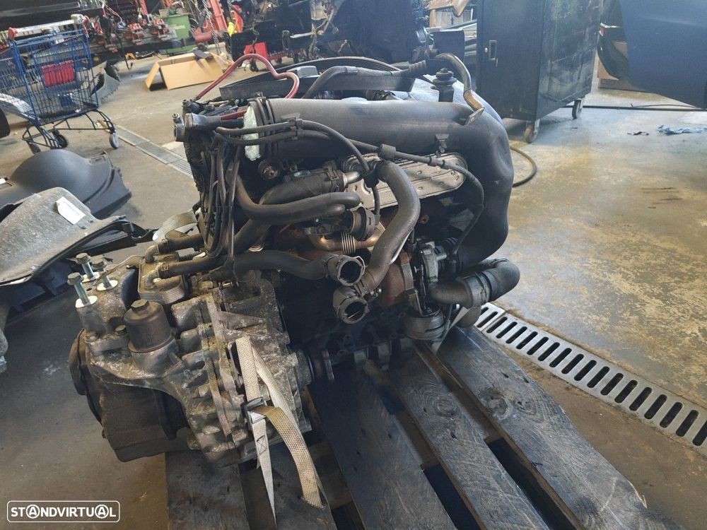 Motor Com Acessorios Volkswagen Passat Variant (3C5) - 4