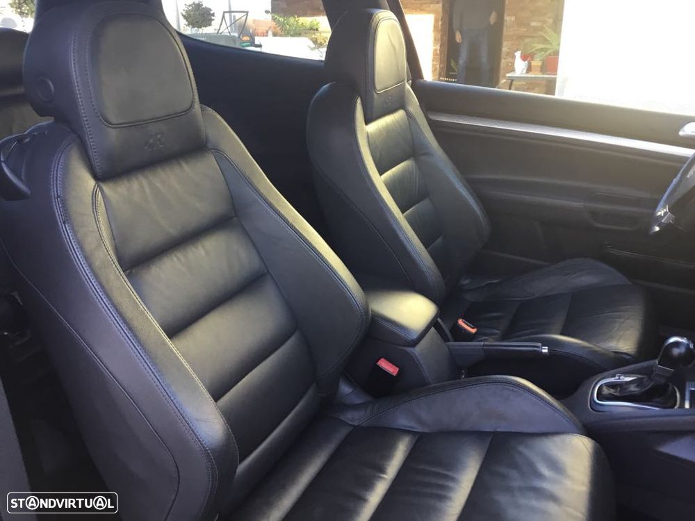 VW Golf R32 4Motion DSG - 11